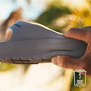 Amazon.com | Freewaters Cloud9 Maxx - Men's Active Recovery